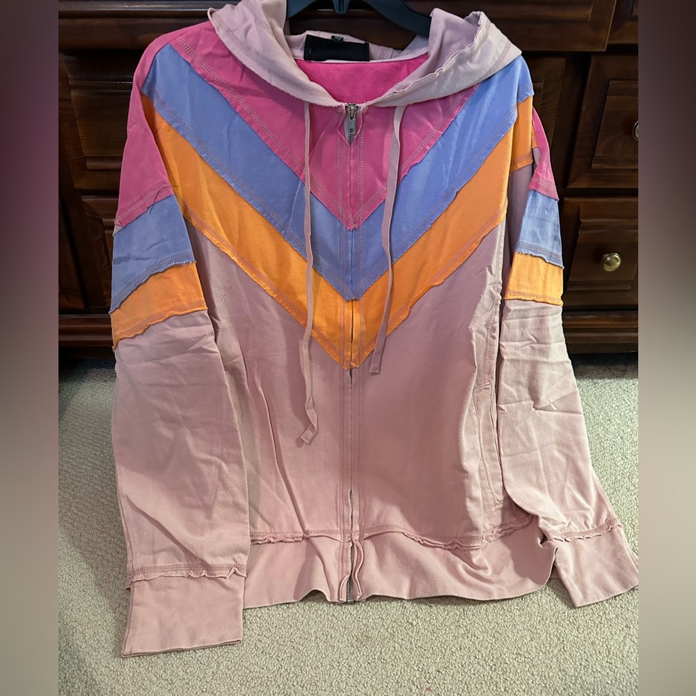 NWT WHITE BIRCH ZIP HOODIE